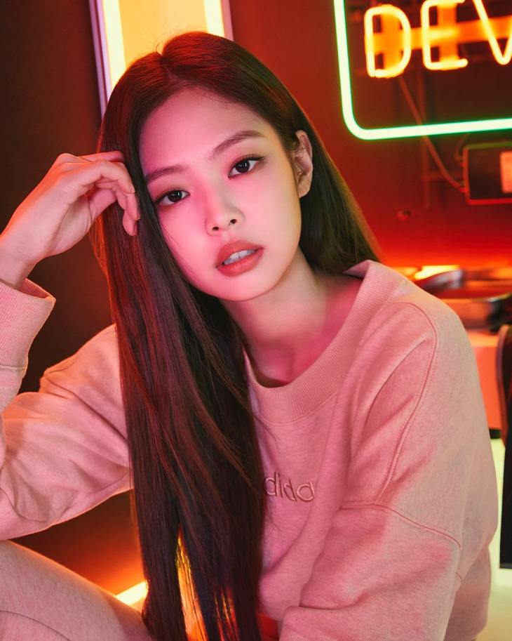 Jennie – Blackpink: Từ thần tượng “bốc lửa” đến những thú vị đời tư!