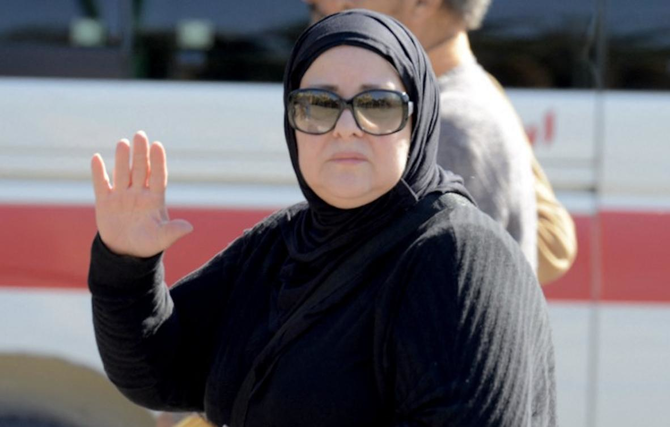 وفاة الفنانة المصرية دلال عبد العزيز بعد صراع مع كورونا: ماذا نعرف عنها؟