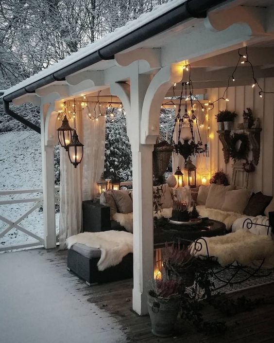 Top 10 Ways To Use Christmas Lights All Year Long