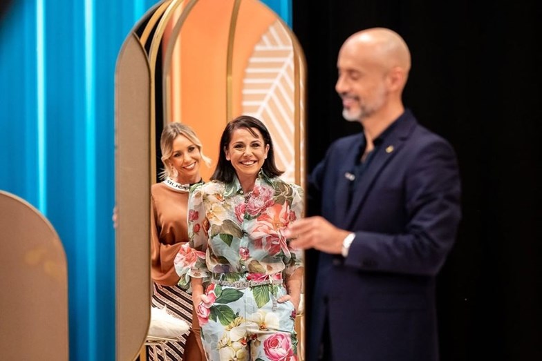 Confira a mudança de visual de Sara Norte e as reações