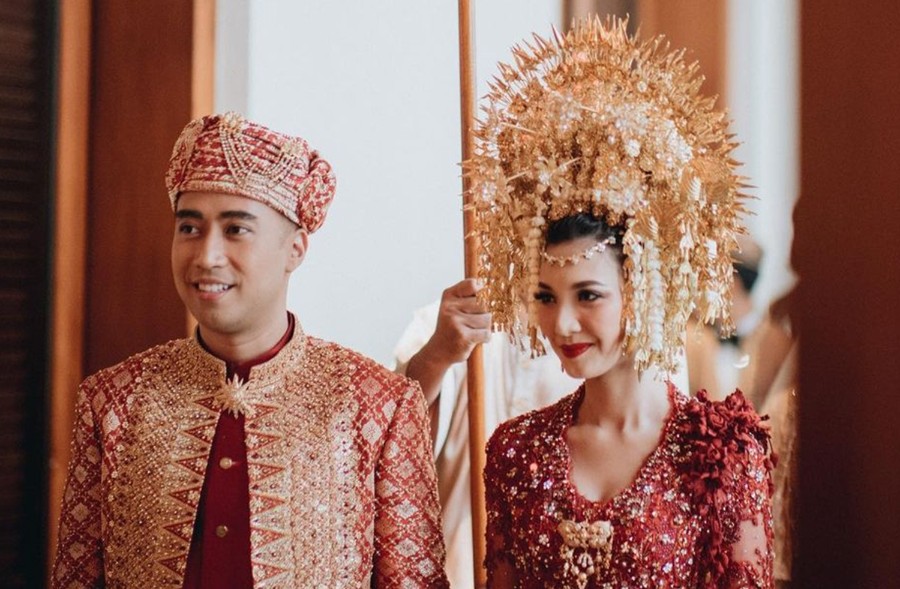 7 Fakta Pernikahan Vidi Aldiano dan Sheila Dara, Seru Banget!