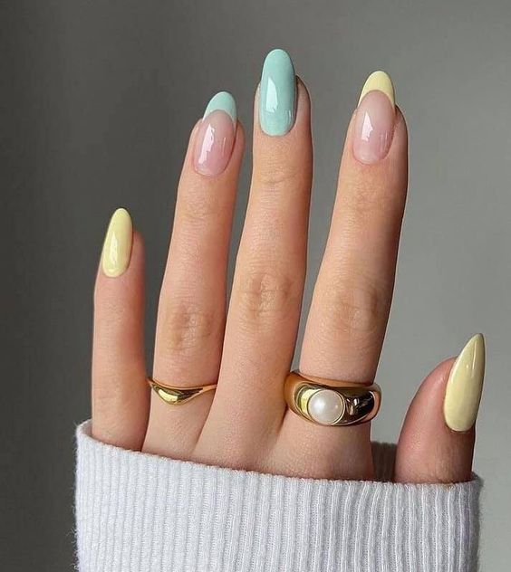 Blue and Yellow Nail Art To Inspire Your Next Manicure