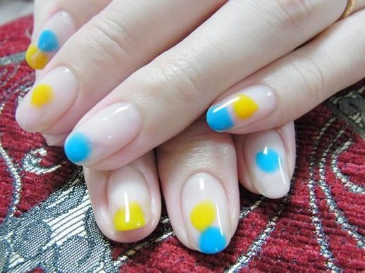 Blue and Yellow Nail Art To Inspire Your Next Manicure