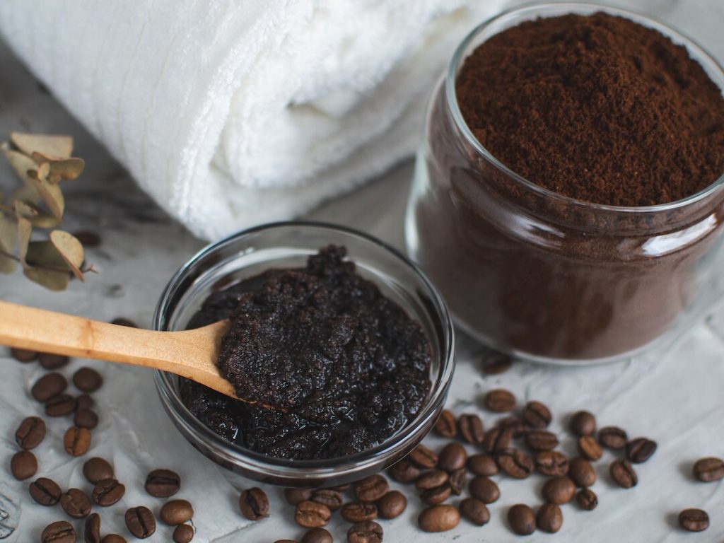 I fondi di caffè non servono solo a predire il futuro