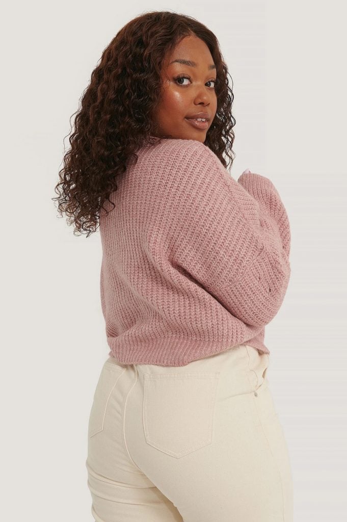 9 Essential Wardrobe Pieces For Curvy Women