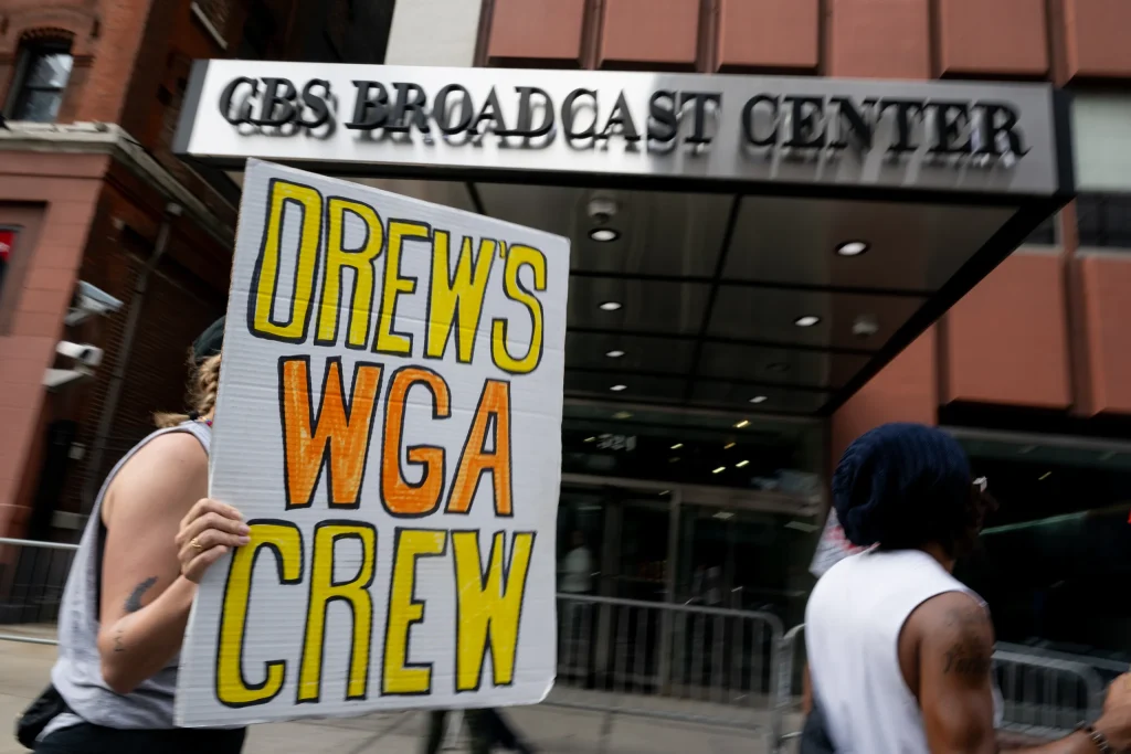 Backlash Over Drew Barrymore Resuming Her Talk Show, Explained