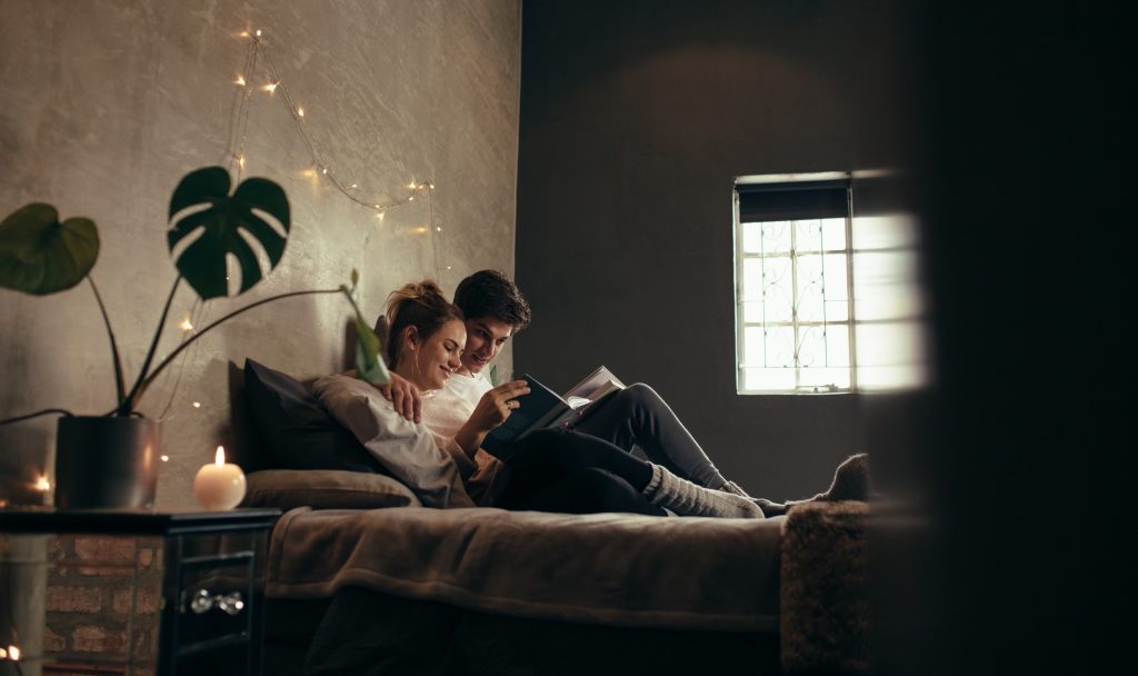 Sleeping Tips for Couples That Will Enhance Love and Harmony
