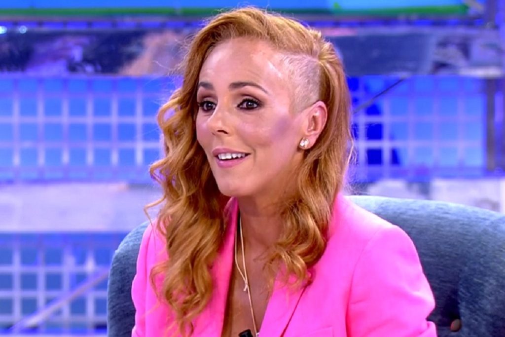 El hilo que conecta desde hace años a Paula Vázquez y Rocío Carrasco