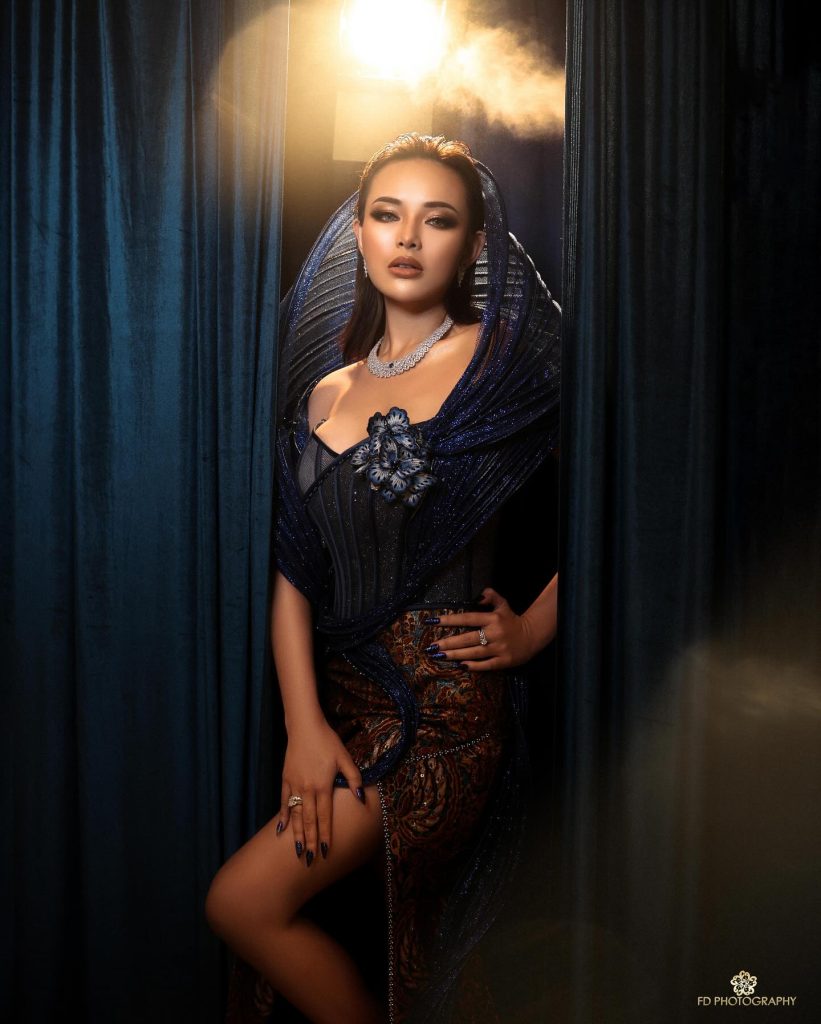 Wajah Amanda Manopo Semakin Tirus, Habis Oplas?