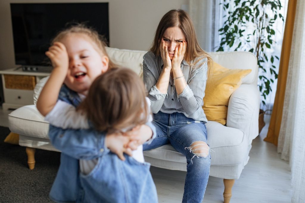 كيف تغيرت طريقة التربية بين الماضي والحاضر في الأسرة المعاصرة 