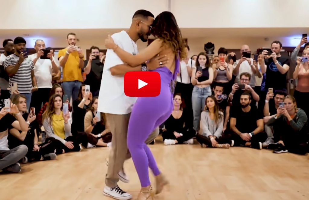 La baciata è un ballo troppo provocante?