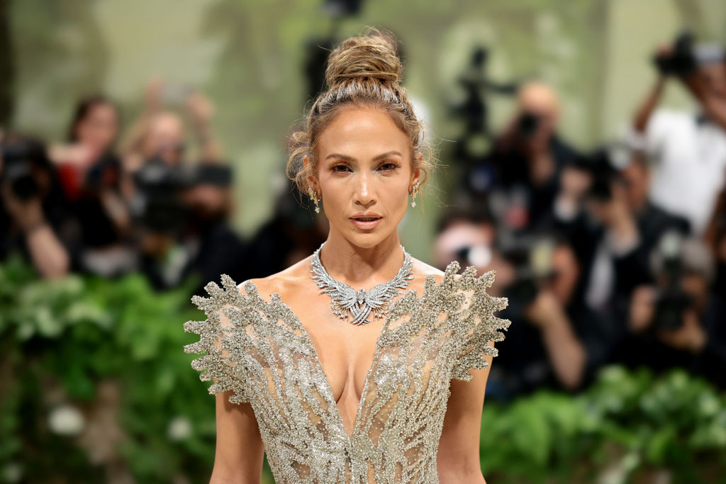 A Dazzling Evolution of Jennifer Lopez Through the Years