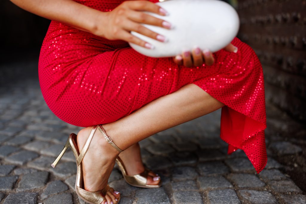 5 Simple Yet Surefire Ways to Make Him See You as Irresistible