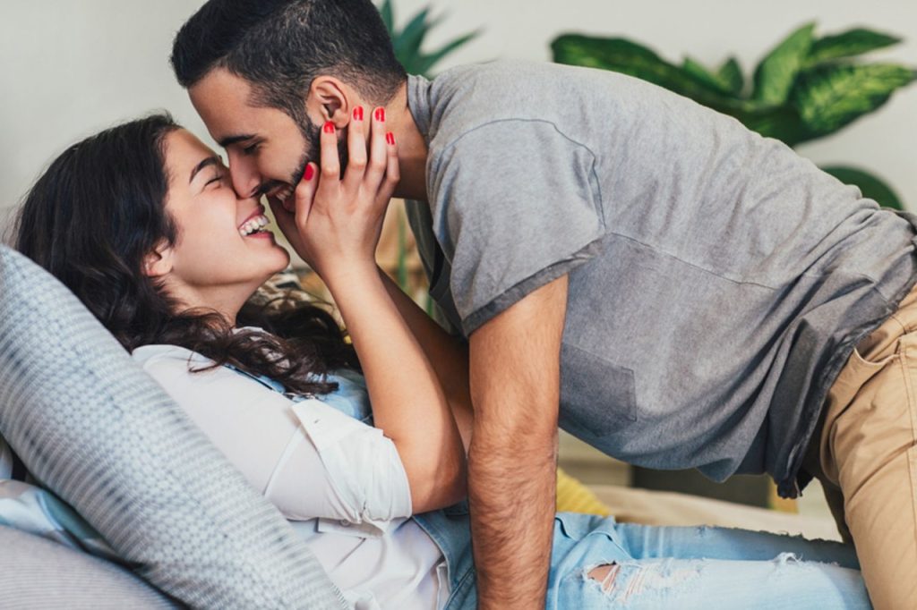 Estas son 10 cualidades que las mujeres deben esperar de un hombre
