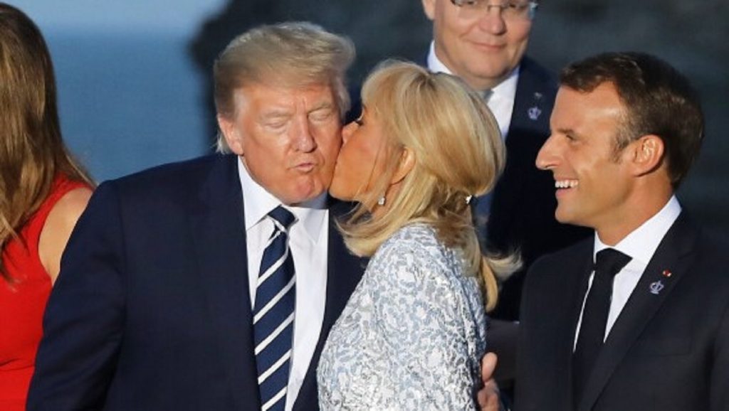 Les moments les plus étranges de Brigitte Macron capturés par les caméras