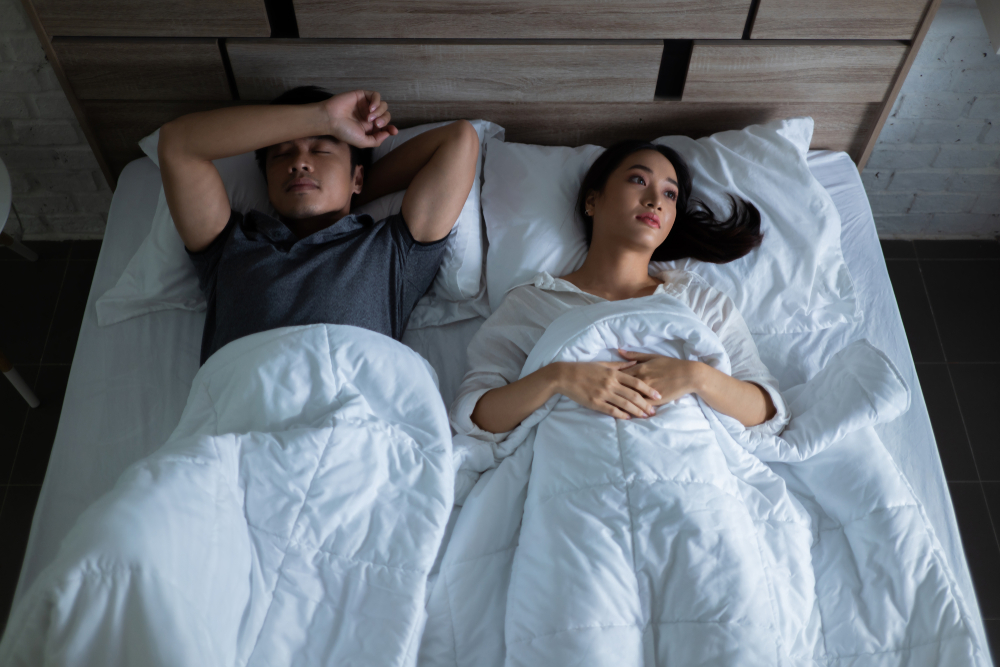 Đổi vị trí nằm của các cặp đôi có phải chuyện kỳ lạ? Câu trả lời sẽ khiến bạn bất ngờ!