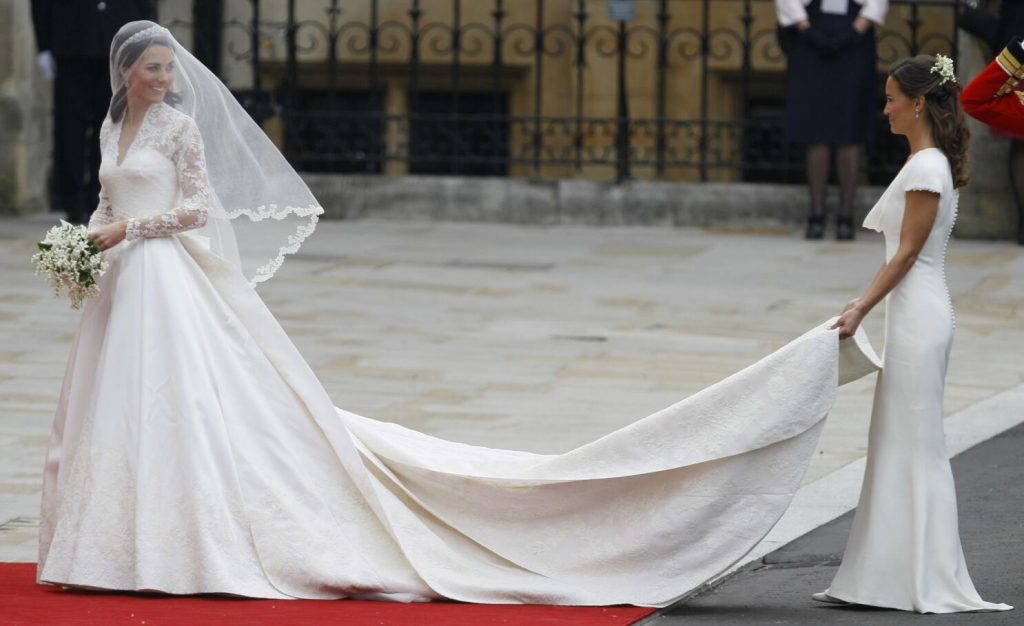 Shocking Royal Outfits That Broke The Internet