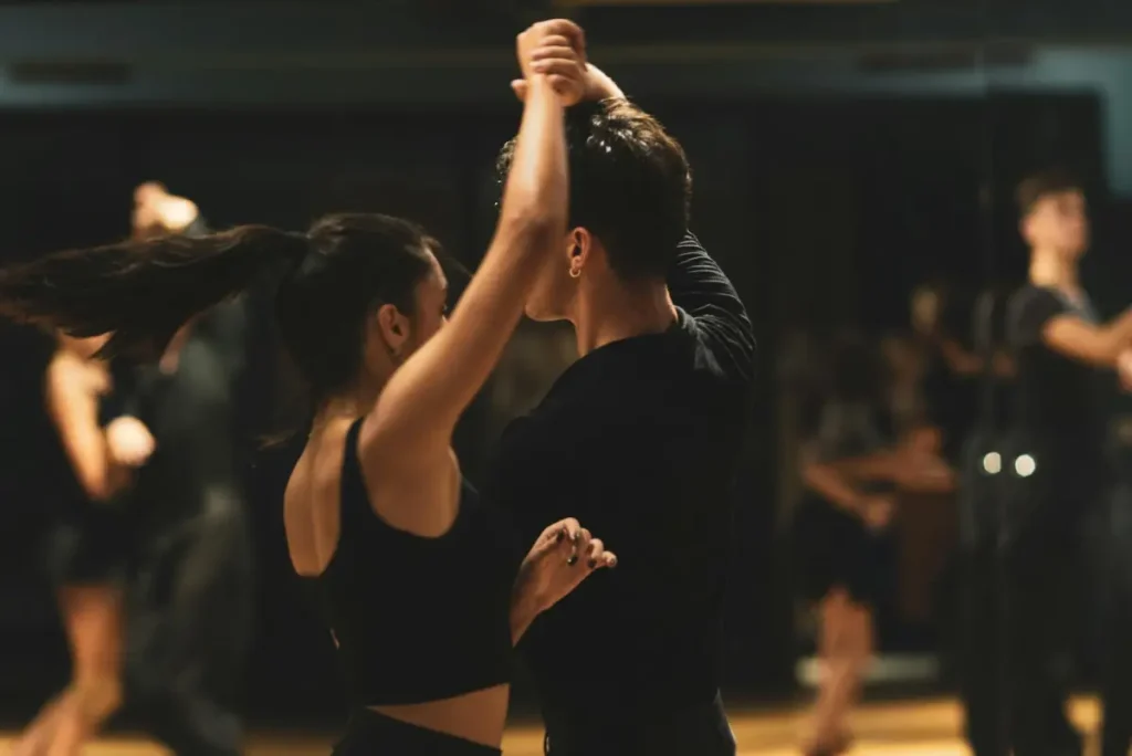 6 video vũ điệu tình yêu (Zouk) khiến bạn không thể rời mắt