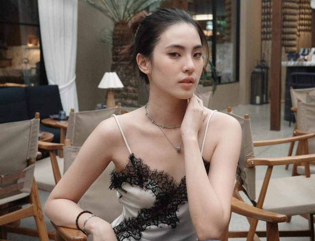 10 ความจริงสุดเริ่ดของ “ลิลลี่ เดอะเฟซ” ที่รู้แล้วจะอึ้ง!