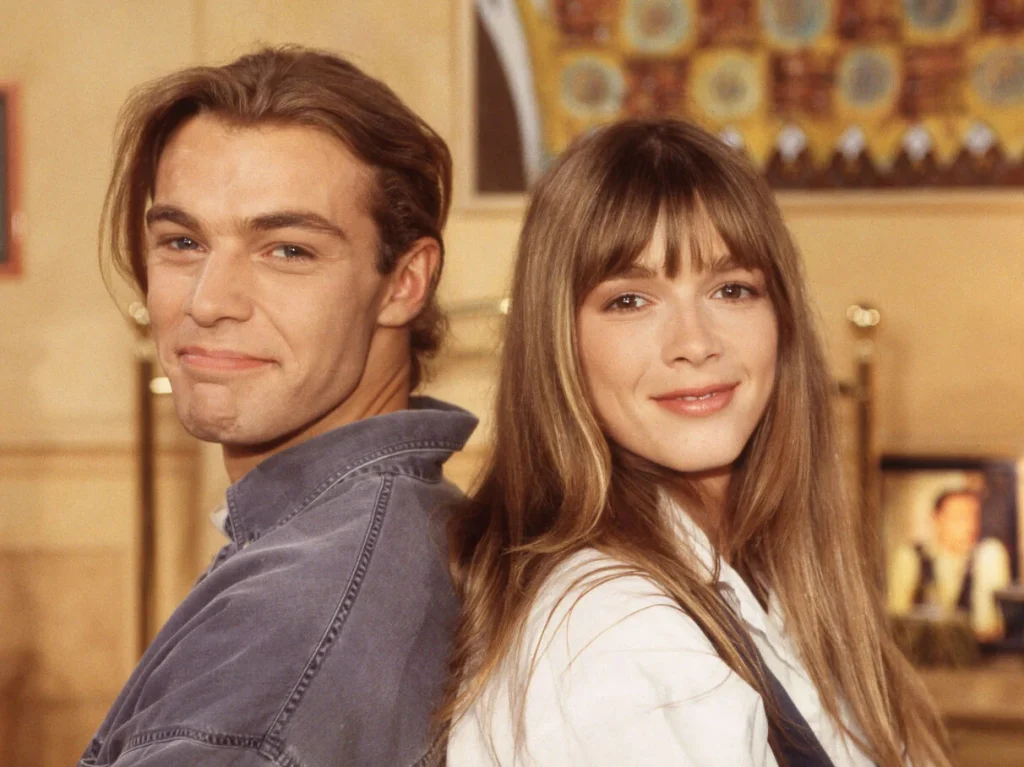 Ces couples cultes des années 90 à l’écran (et ce qu’ils sont devenus aujourd’hui)