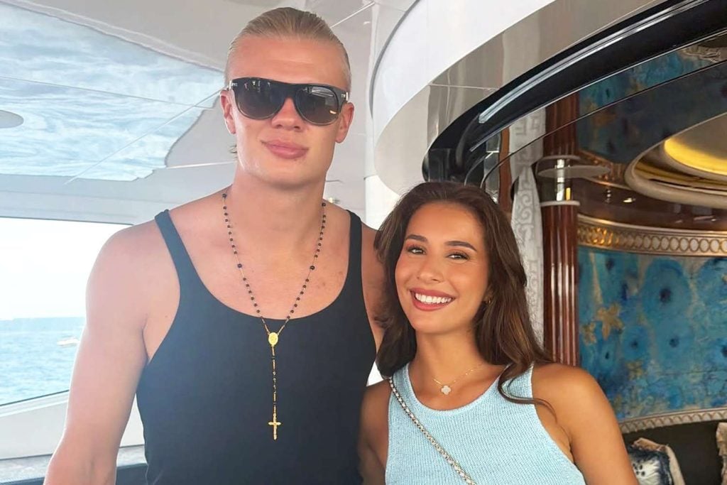 Top 10 de las esposas y parejas más deslumbrantes de futbolistas