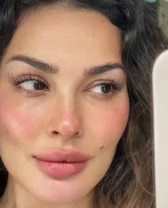 10 نجمات عربيات يبدين مختلفات تمامًا من دون مكياج