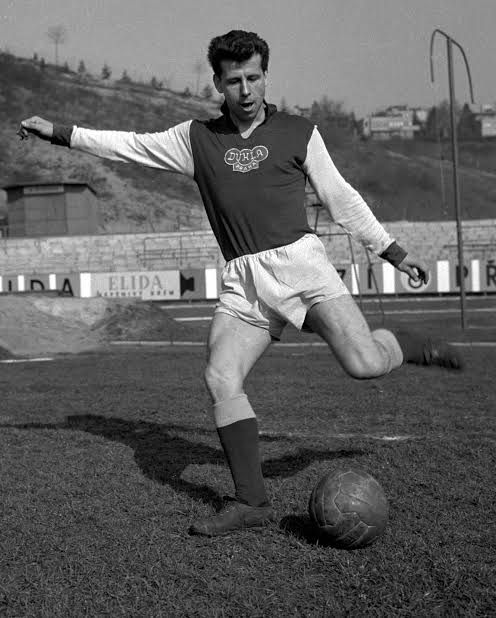 10 největších fotbalových legend českých trávníků